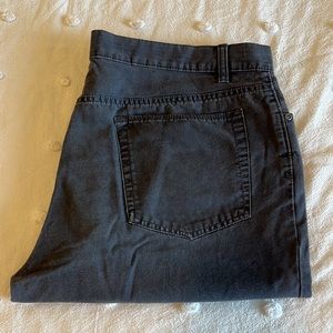 • VanHeusen Jeans •